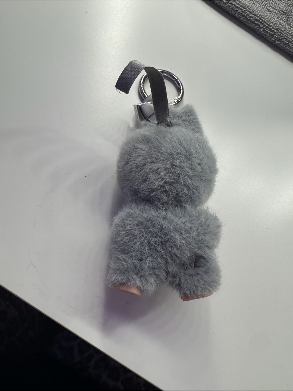 Mini Labubu keychains - Picture 6 of 6